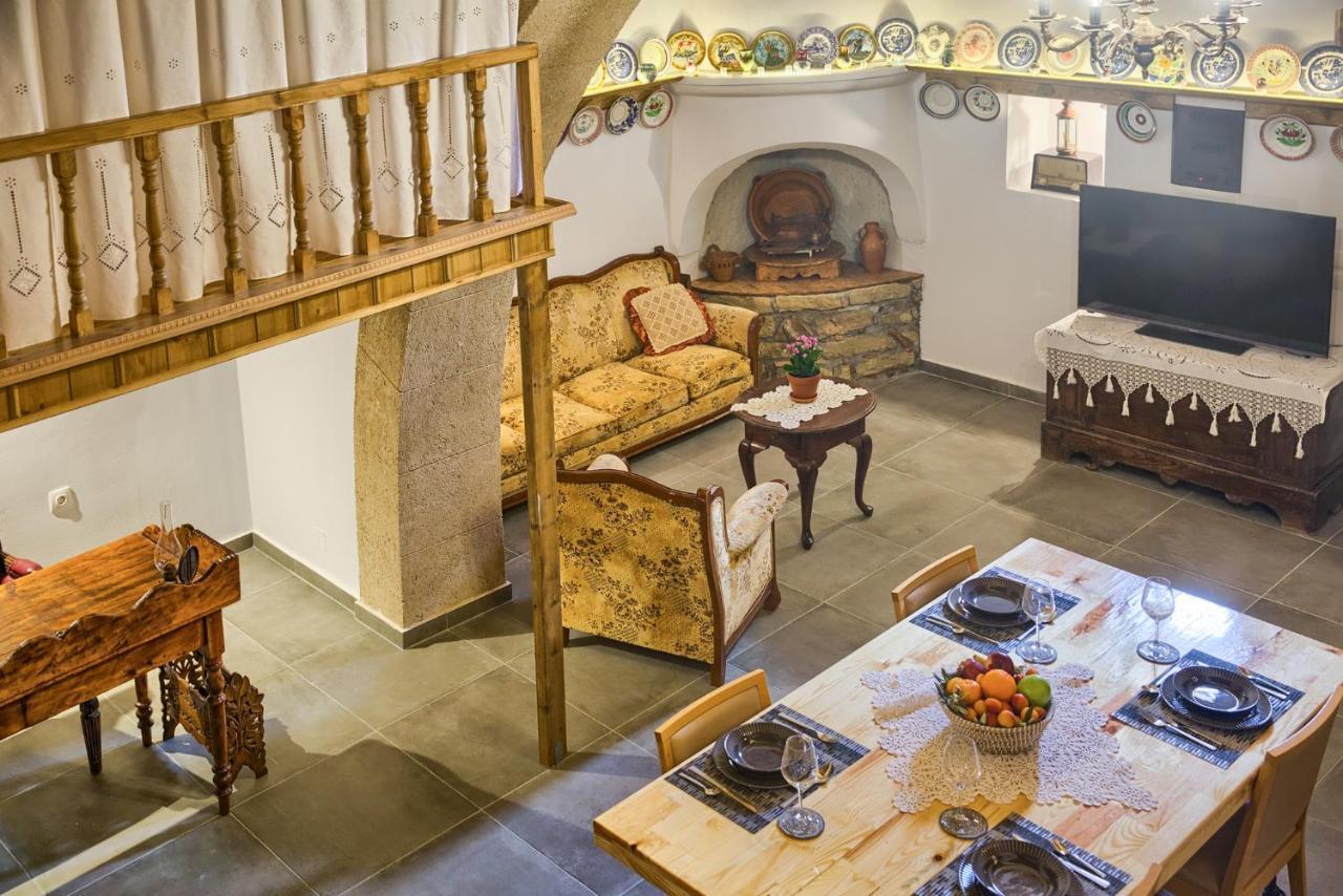 Holiday home Stone Arch Malona Village