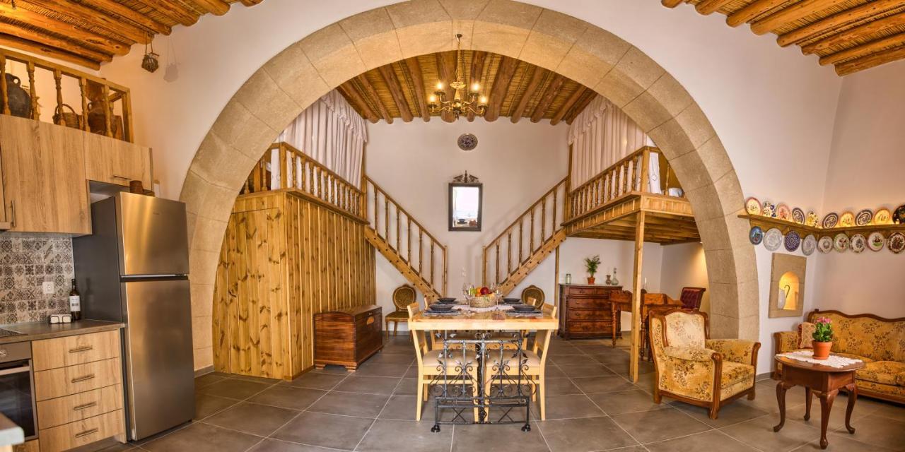 Stone Arch * Malona Village